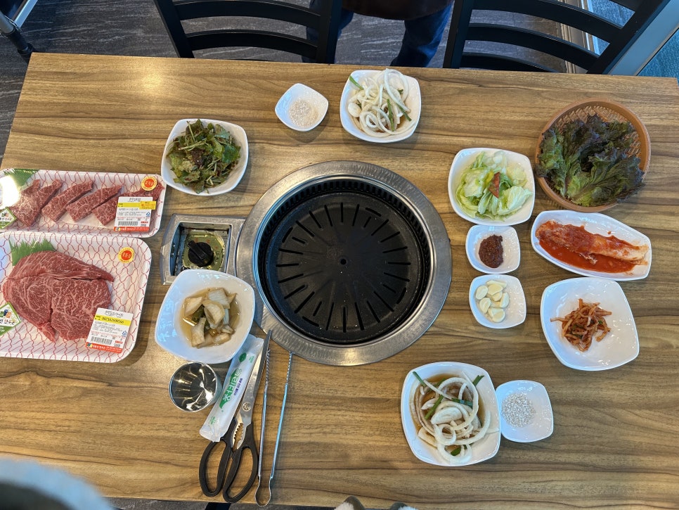 한우촌판매장 이미지