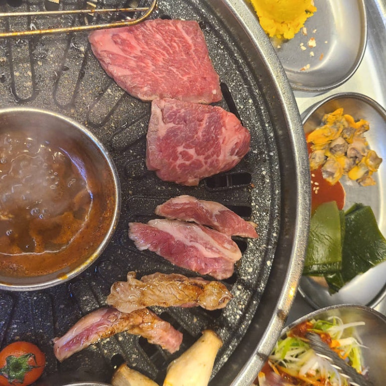 쟁반닭발 이미지
