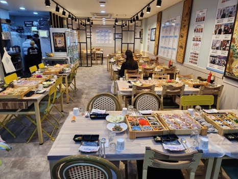 광안대교집씨푸드코스전문광안리독도꽃새우;대게회 이미지