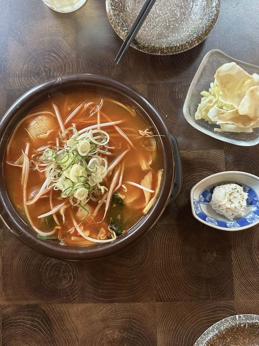 사월식당 이미지