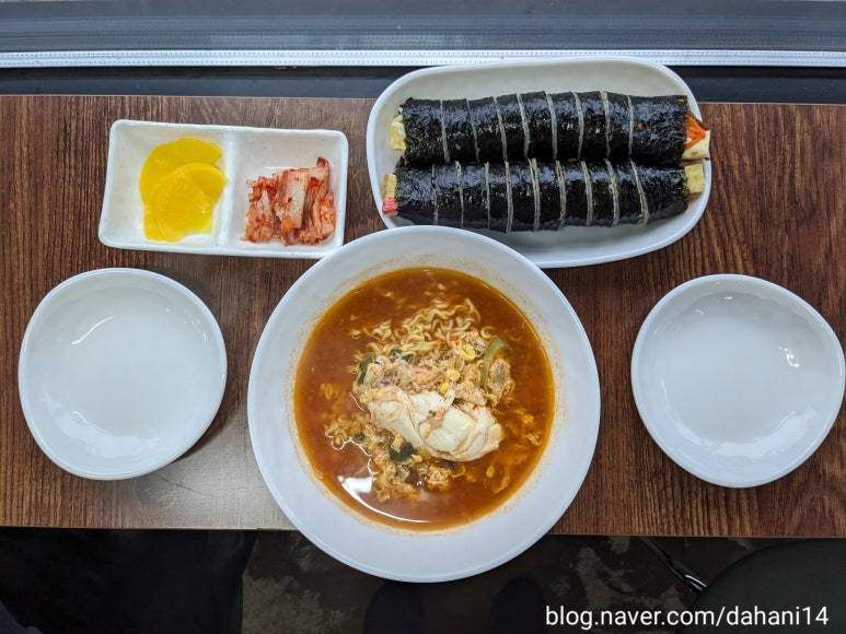 온풀김밥 이미지