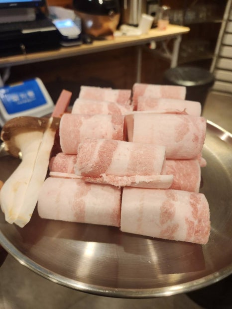 왕솥뚜까리 이미지
