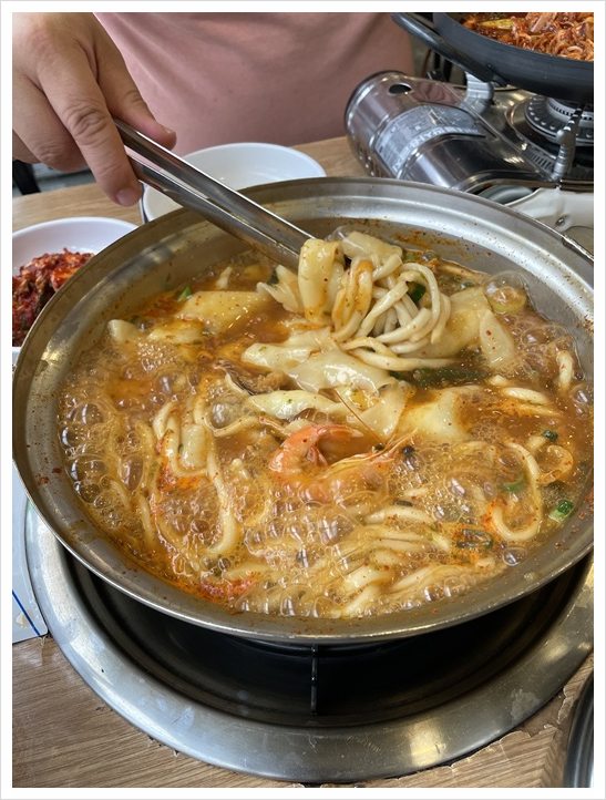 팔당원조칼제비 이미지