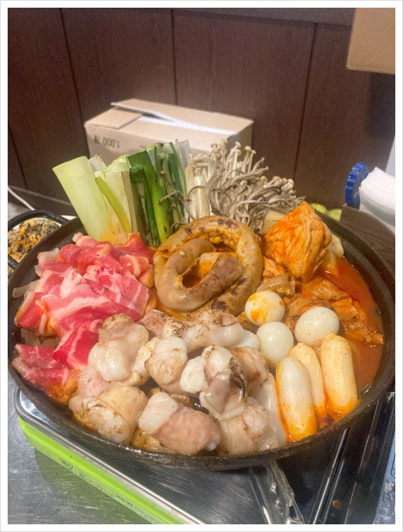중년식당 이미지
