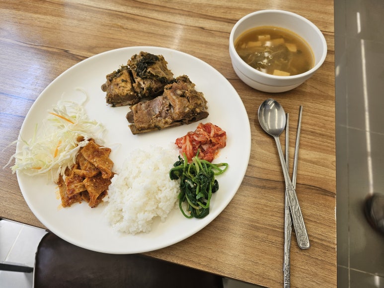 맛나식당한식뷔페 이미지