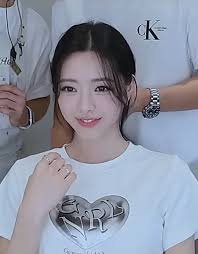 벚꽃네일 이미지