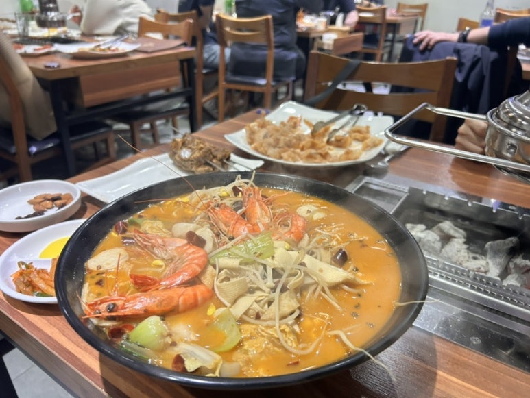 신세계양꼬치 마라탕 이미지