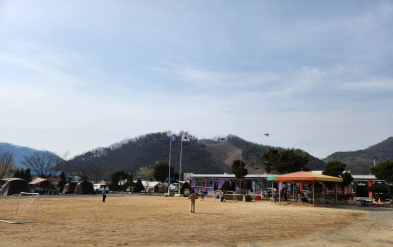 솔부엉이캠핑장 이미지