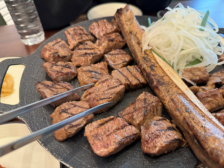 휴그릴 이미지