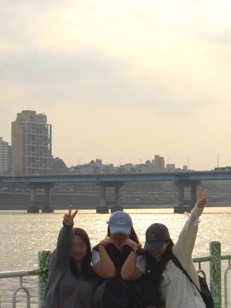 교촌치킨성수 이미지