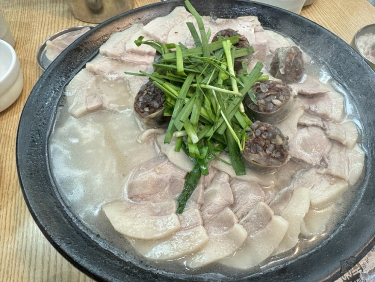 갈맷길 돼지국밥 이미지