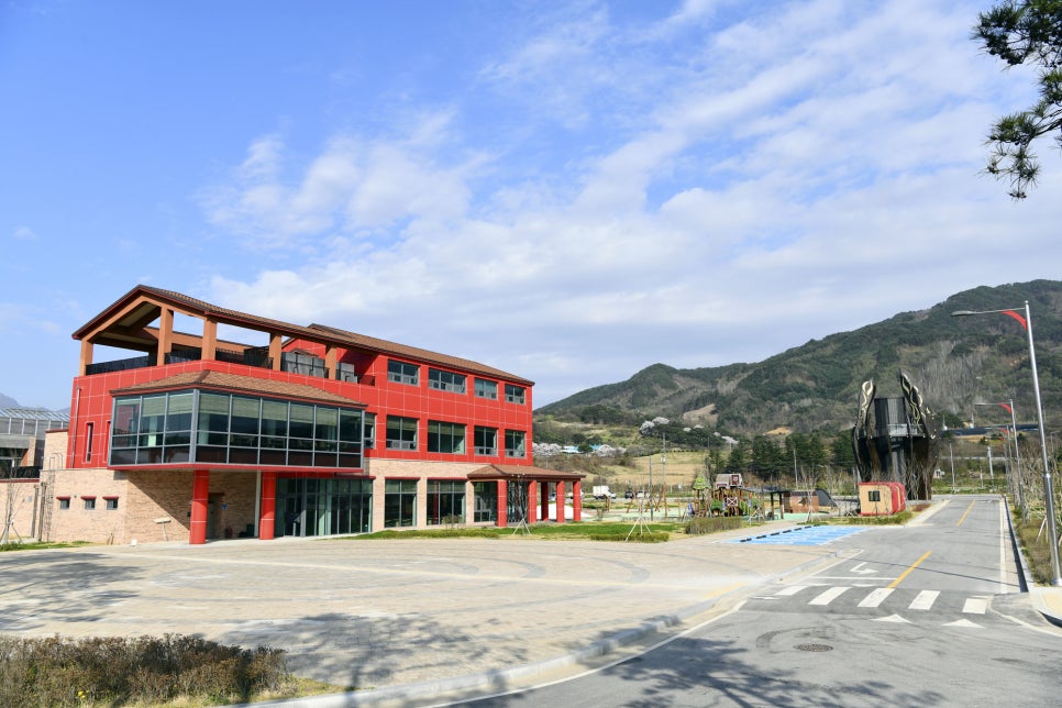 뭐꼬만남의광장 이미지