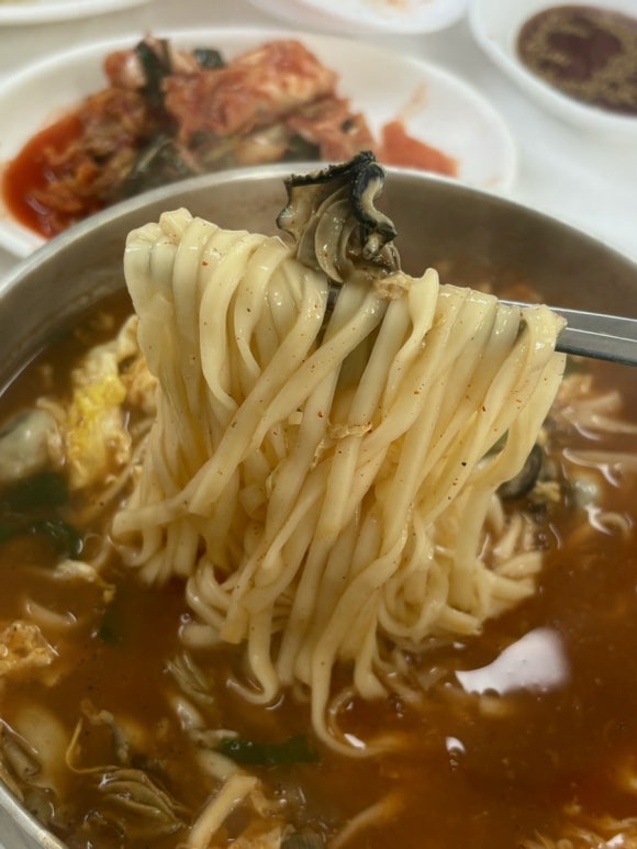 성지칼국수 이미지