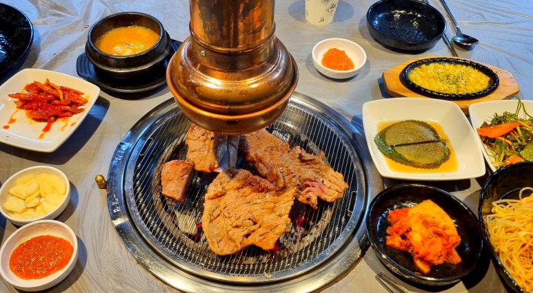 꿀꿀이와음매 이미지