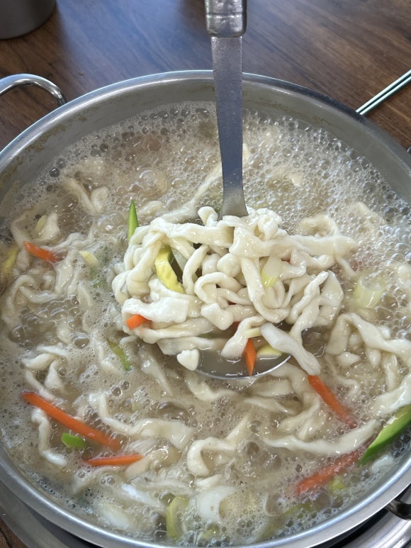 손칼국수 이미지