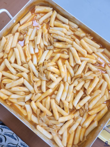 날아라 떡볶이 이미지