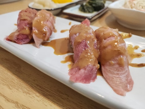본참치스시 이미지