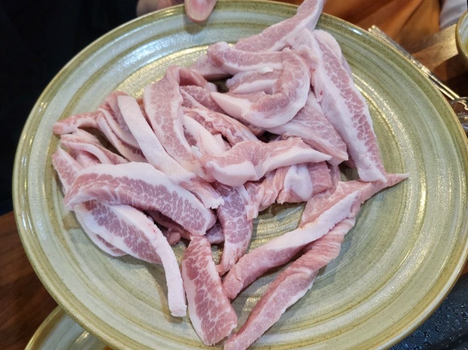 청하생고기 이미지