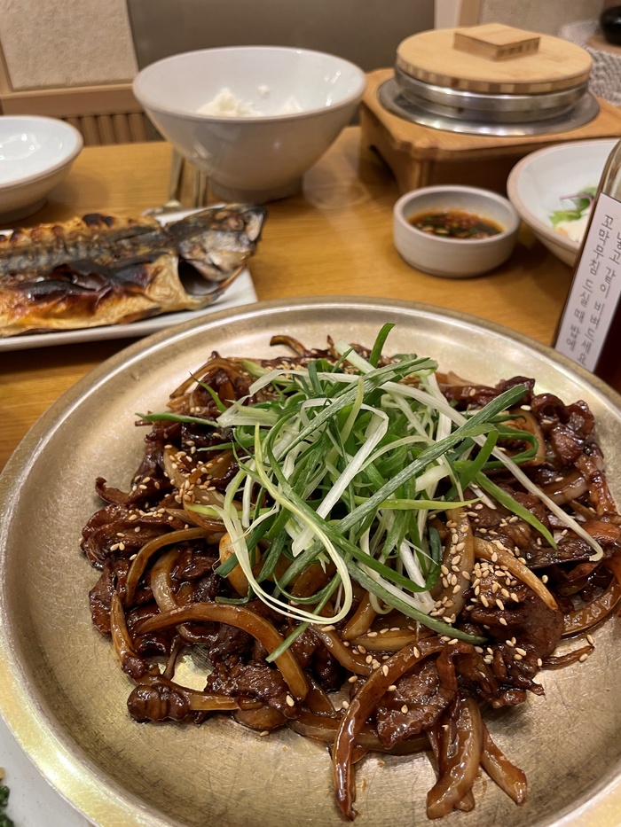 아늑한 밥상 이미지