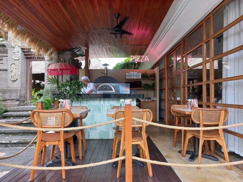 카페 아이비(Cafe Ivy) 이미지