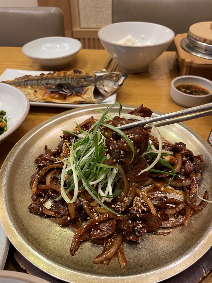아늑한 밥상 이미지