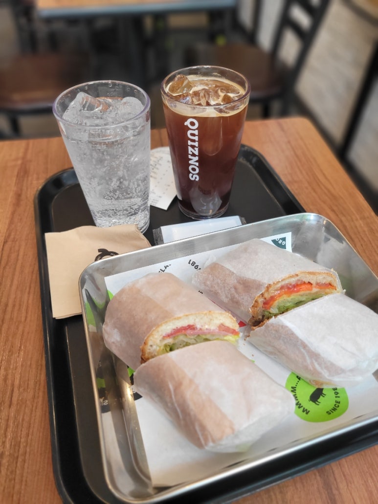 퀴즈노스하남 이미지