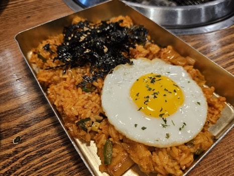 한근숯불닭갈비 이미지