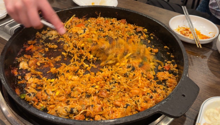 뚱바이춘천집 영통점 사진 3