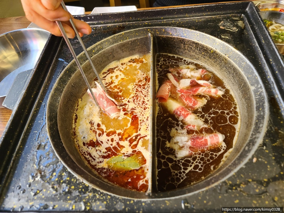 송산샤브칼국수 이미지