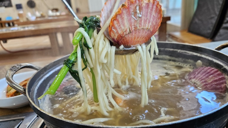 통통칼국수 이미지