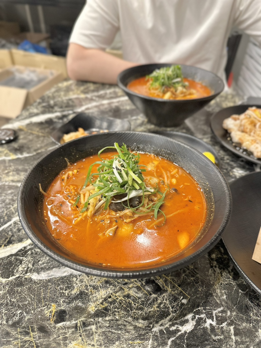진국102짬뽕 이미지