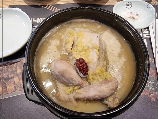 한방삼계탕 이미지