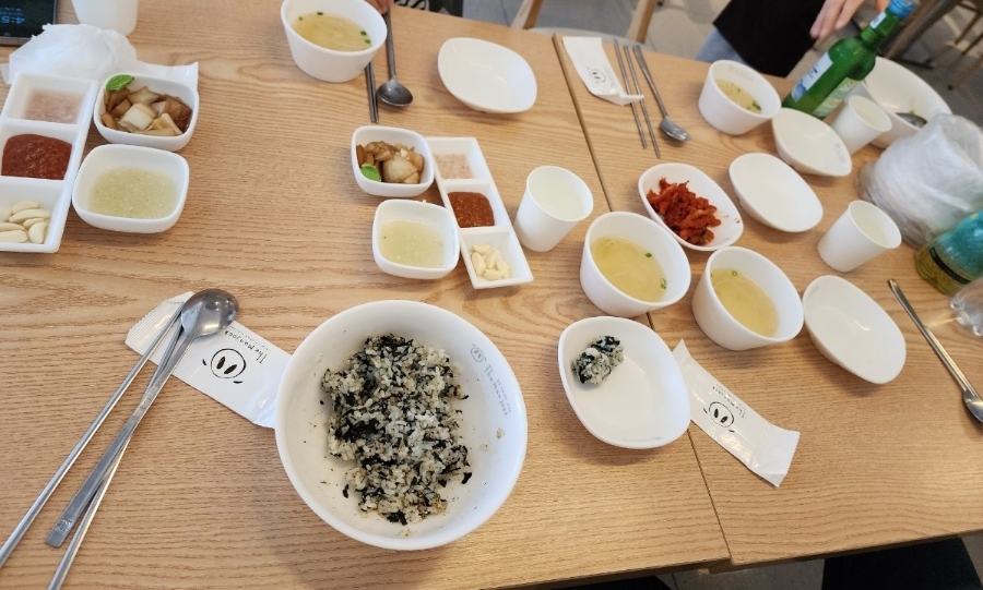 족발탐험대 이미지