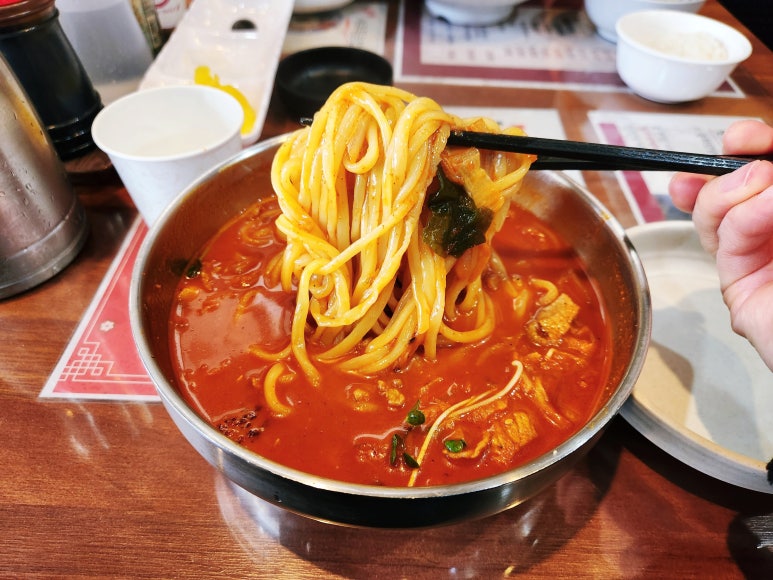 학짬뽕 이미지