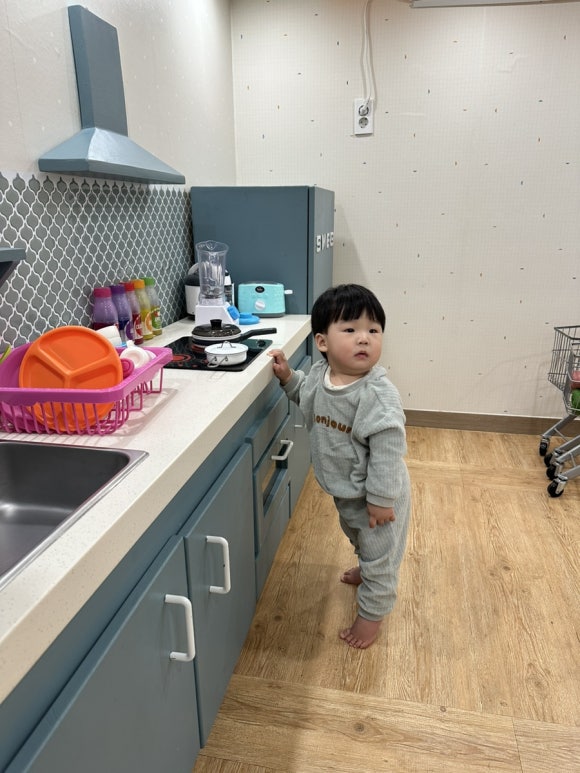 요미요미 키즈카페 이미지