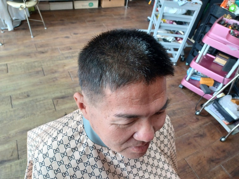 춤추는머리나라 이미지