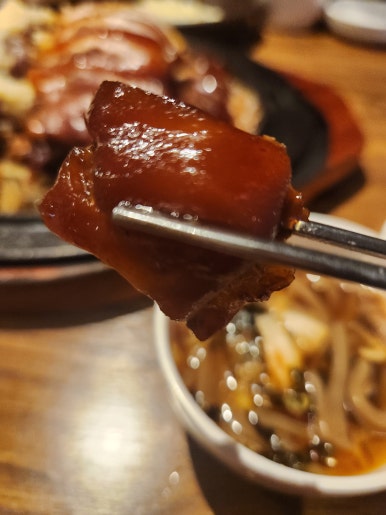 탐탐오향족발 이미지