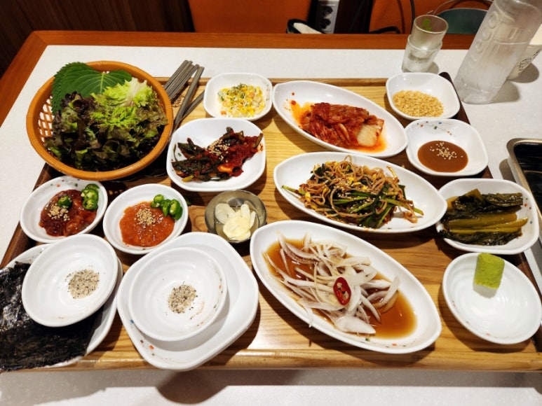 백합돼지김치찌개 이미지