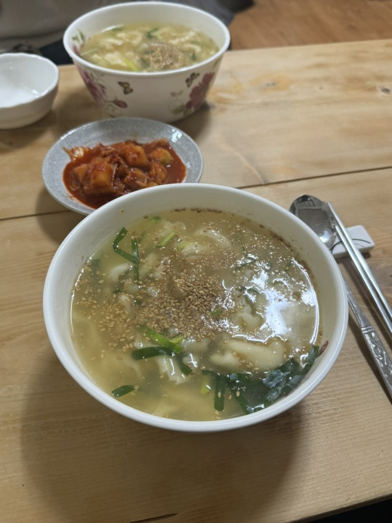 동서수제비 이미지