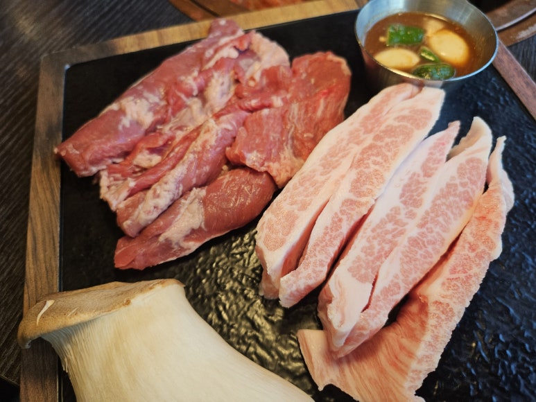 형제한우마을 이미지