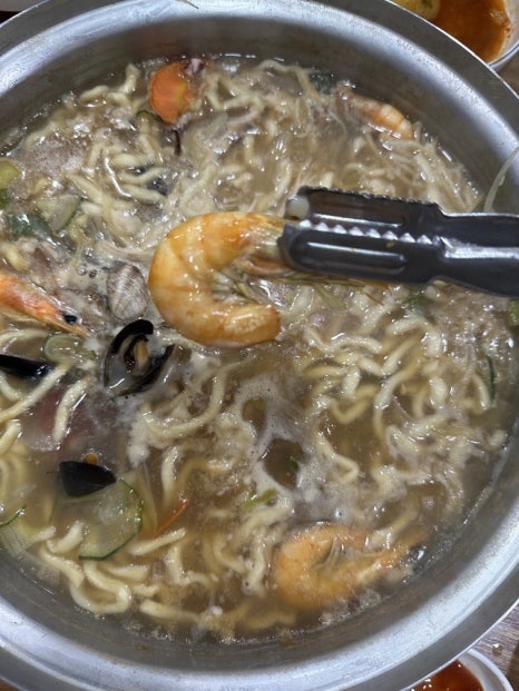 항아리수제비칼국수 이미지