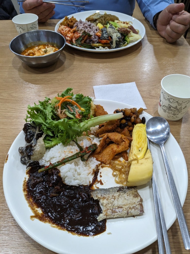 백년뷔페식당 이미지