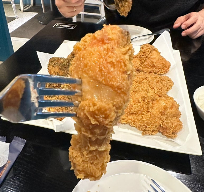 비비큐언남점 이미지