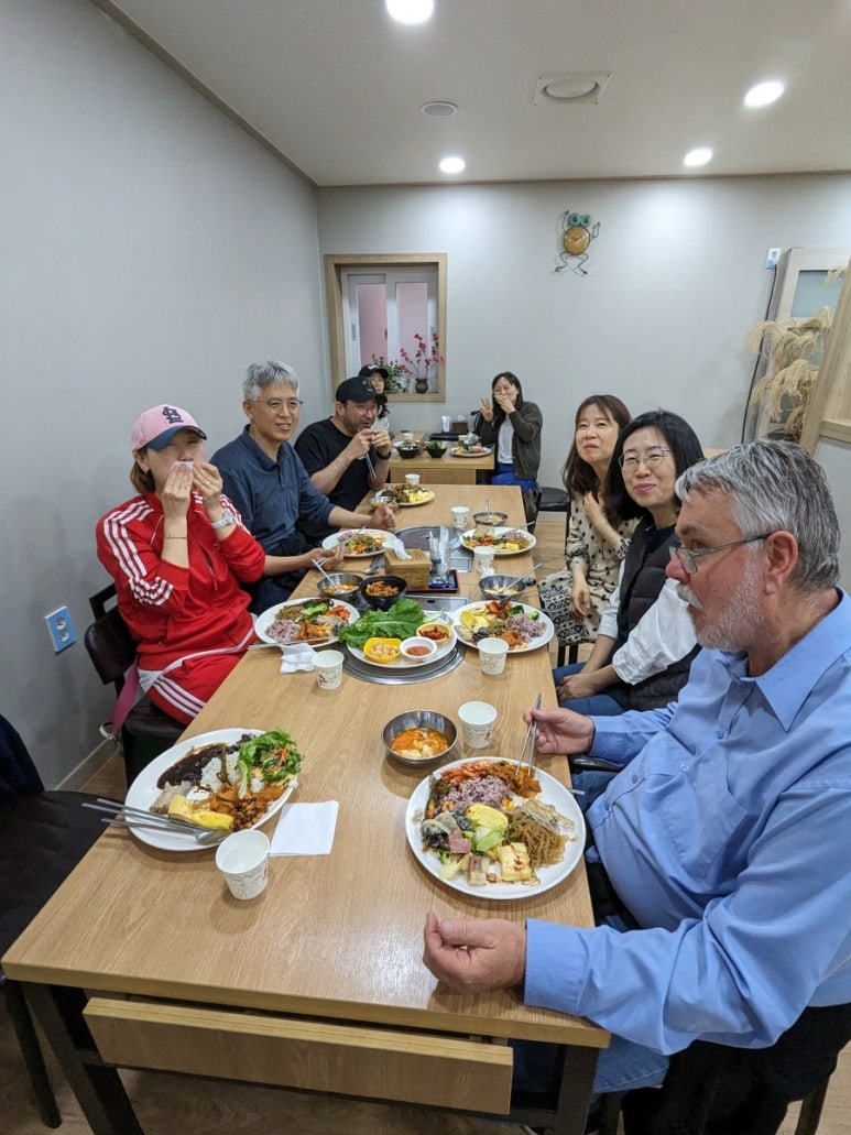 백년뷔페식당 이미지