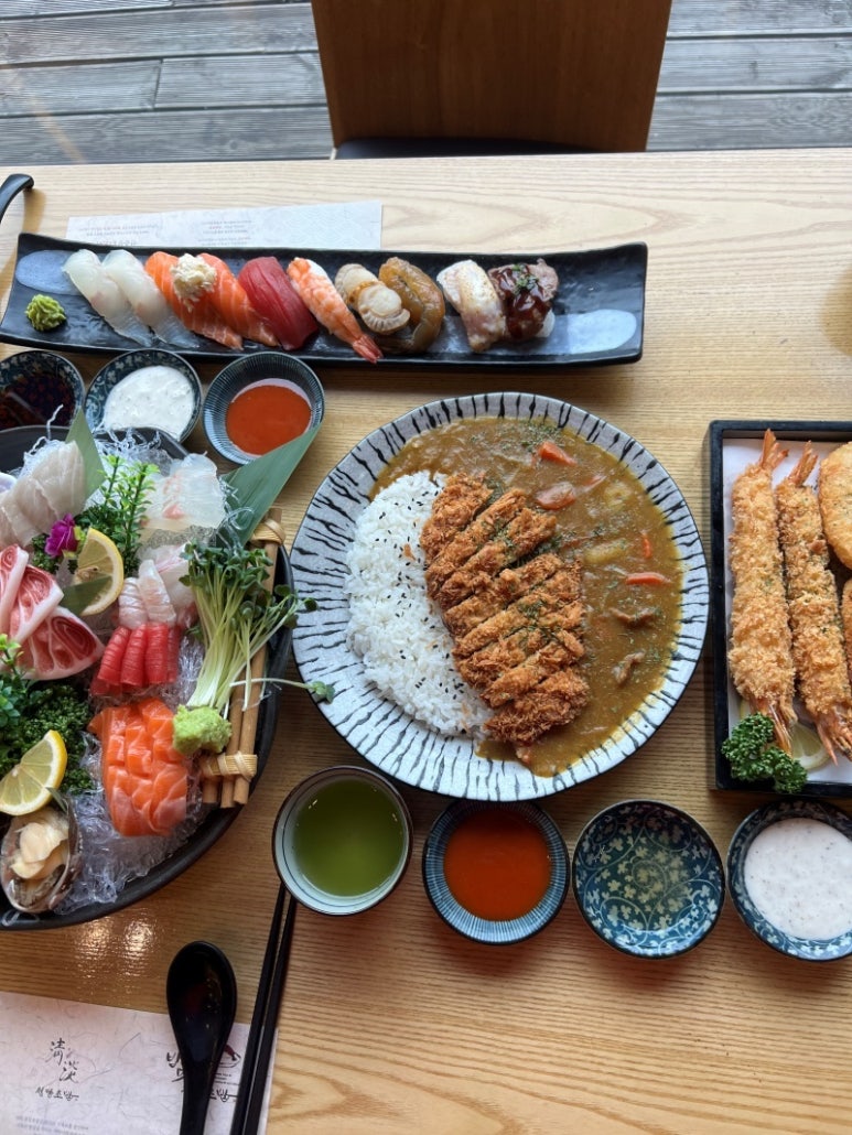 청담초밥 이미지