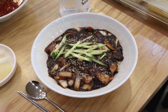 불맛진짬뽕 이미지