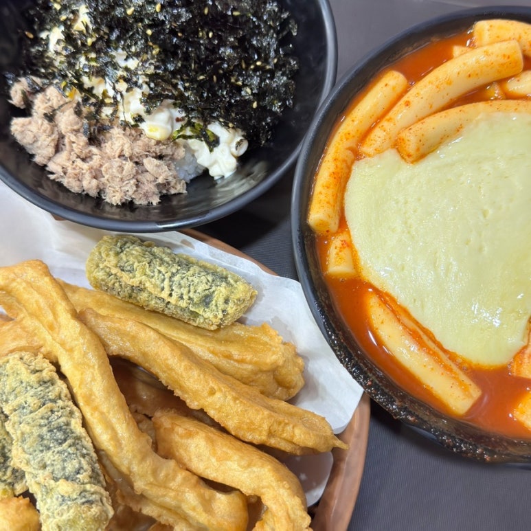 신전떡볶이춘천명동점 이미지
