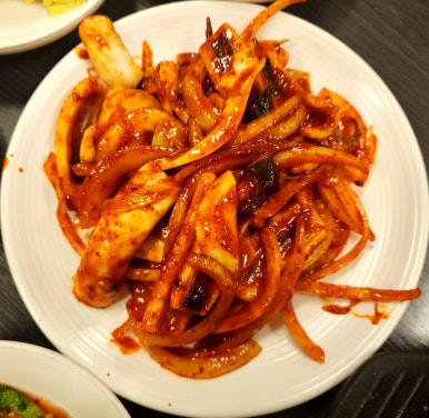 큰집가정식백반 이미지