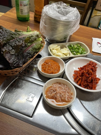 황제장충왕족발 이미지