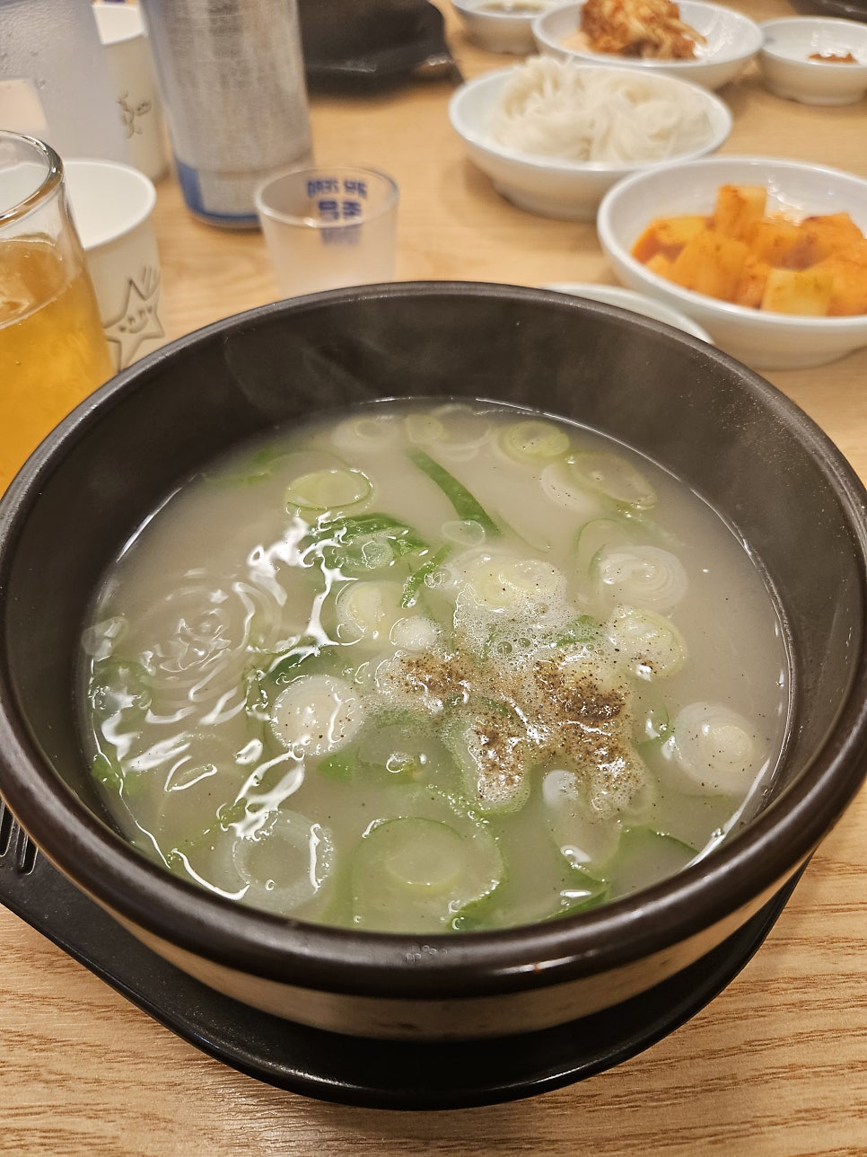 일품곰탕 이미지